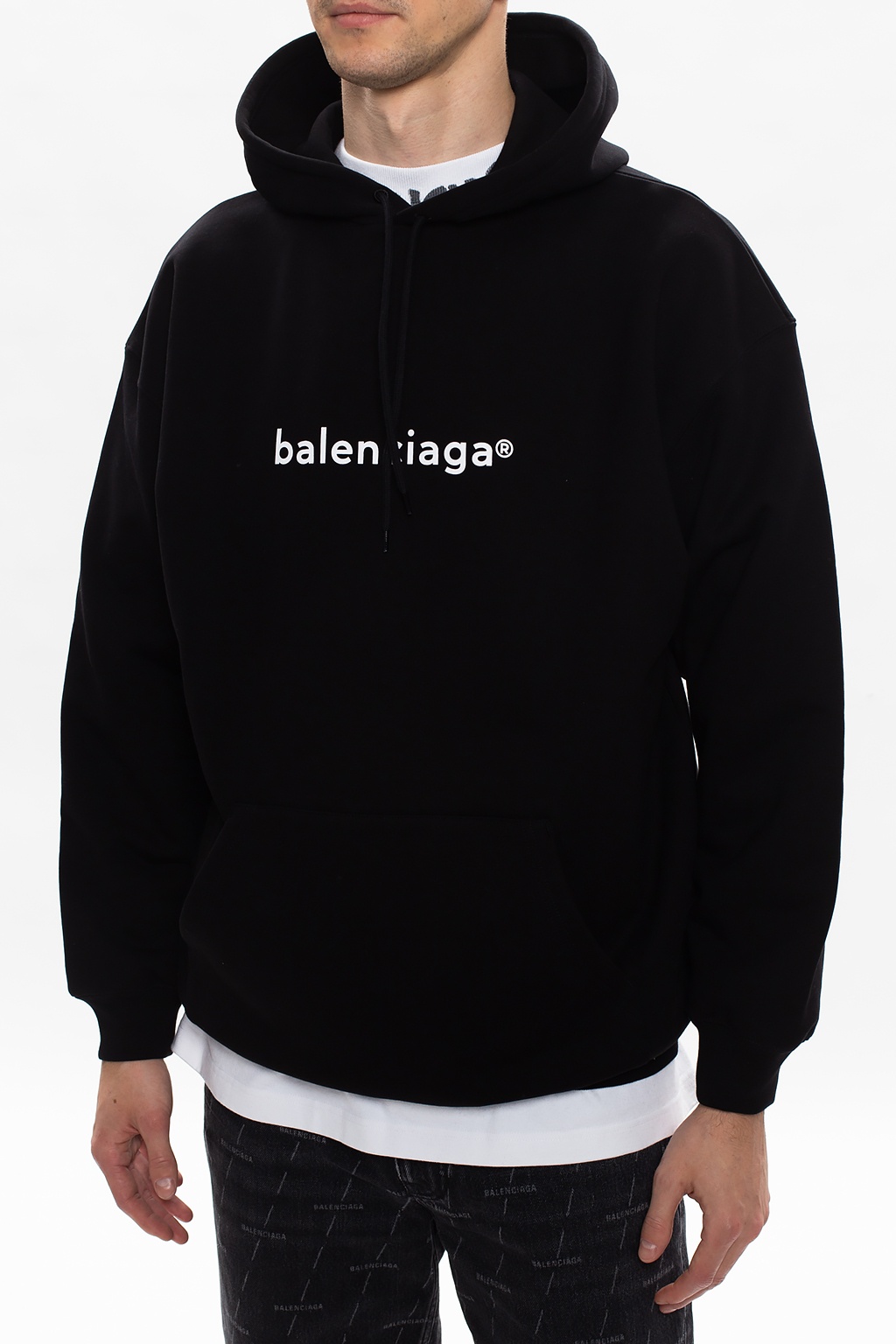 Balenciaga Hoodies: Progressive Luxury, Oversized Silhouettes, and Fashion Forward Elegance